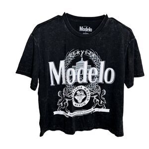 Modelo T-Shirt Women's Large Black Cropped Short Sleeve Crew Neck Shirt